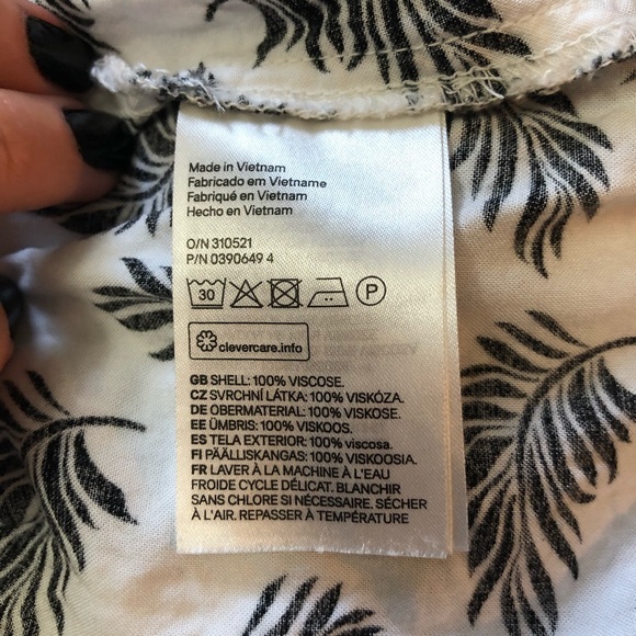 H&M Leaf-print Dress - Picture 5 of 5